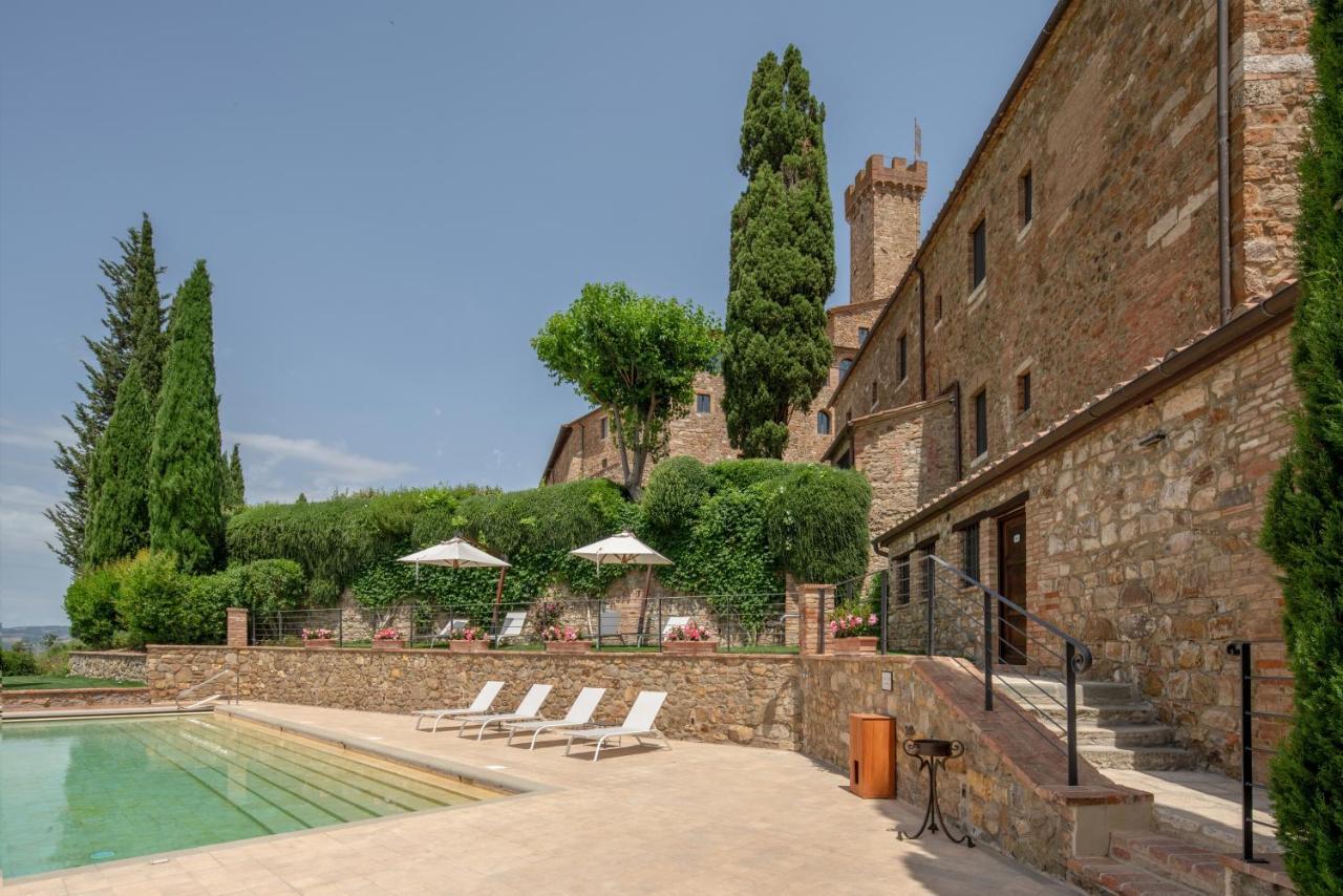 Castello Banfi - Il Borgo - Relais Et Chateaux Hotel Poggio alle Mura Bagian luar foto