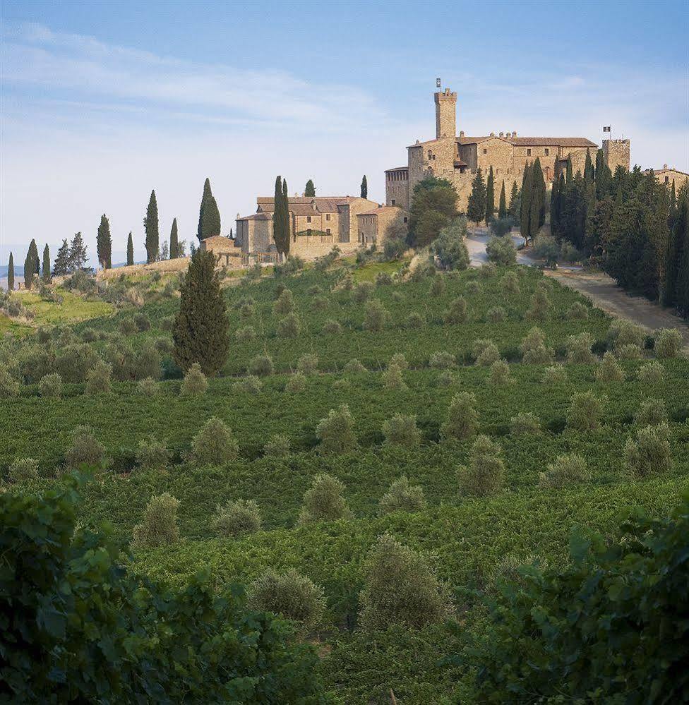 Castello Banfi - Il Borgo - Relais Et Chateaux Hotel Poggio alle Mura Bagian luar foto