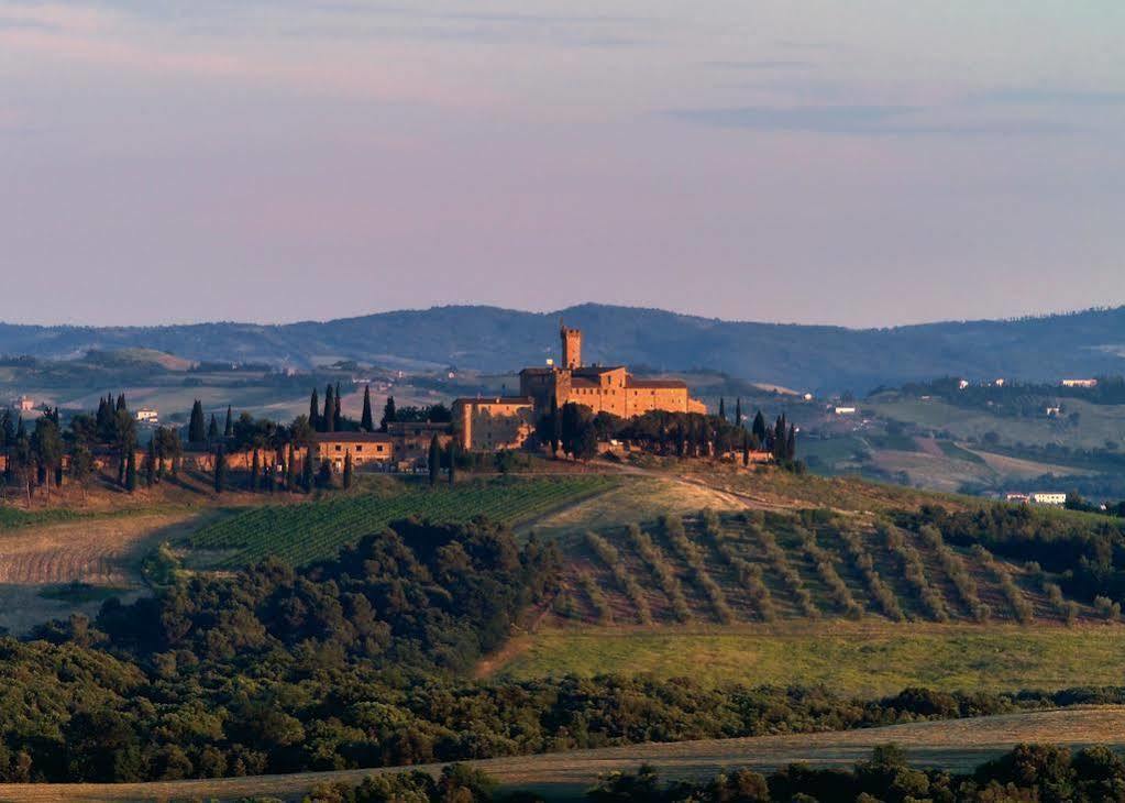 Castello Banfi - Il Borgo - Relais Et Chateaux Hotel Poggio alle Mura Bagian luar foto