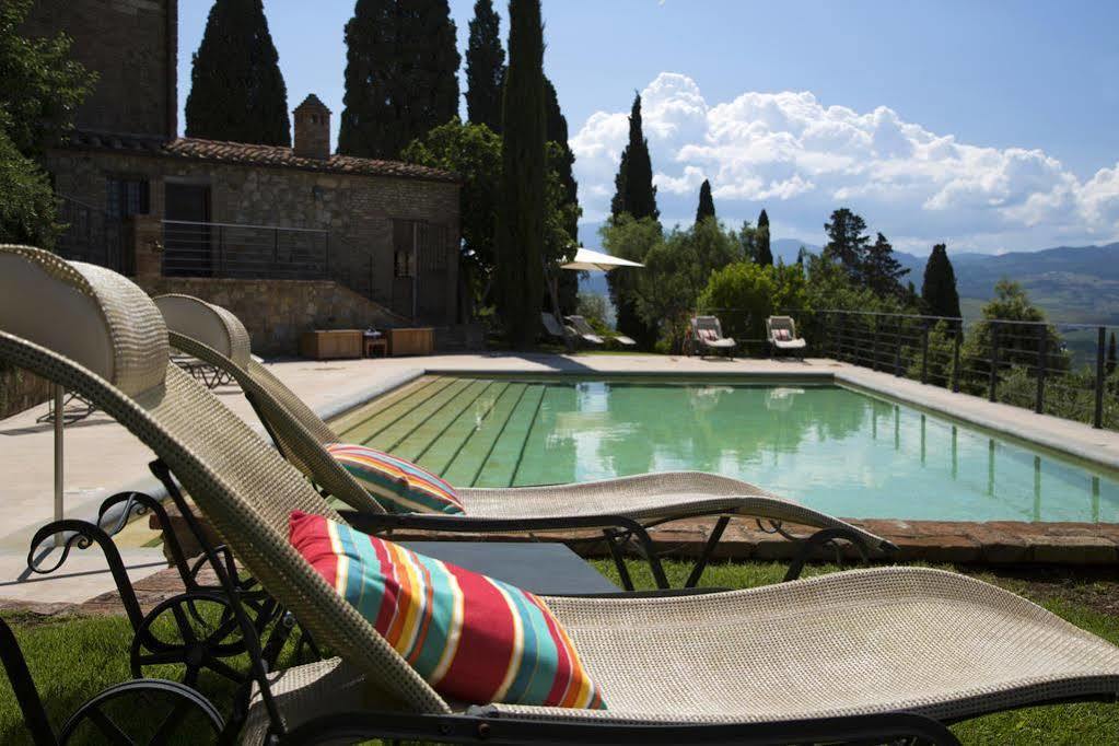 Castello Banfi - Il Borgo - Relais Et Chateaux Hotel Poggio alle Mura Bagian luar foto